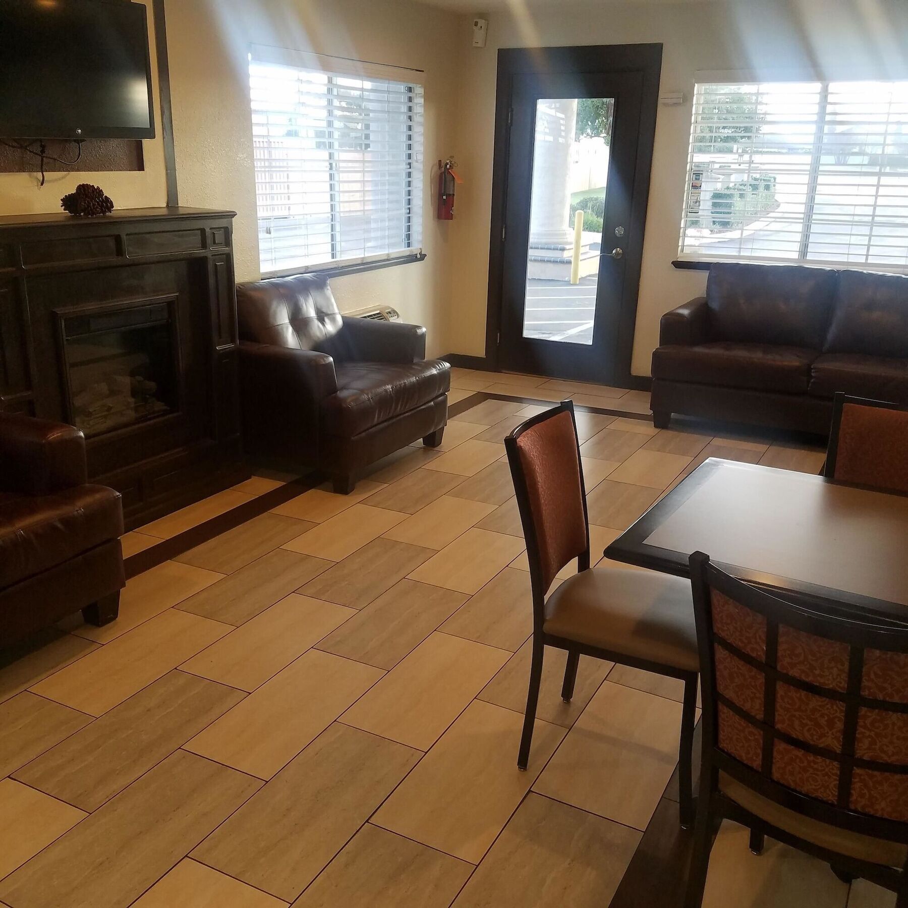 Surestay Hotel By Best Western Hollister Dış mekan fotoğraf